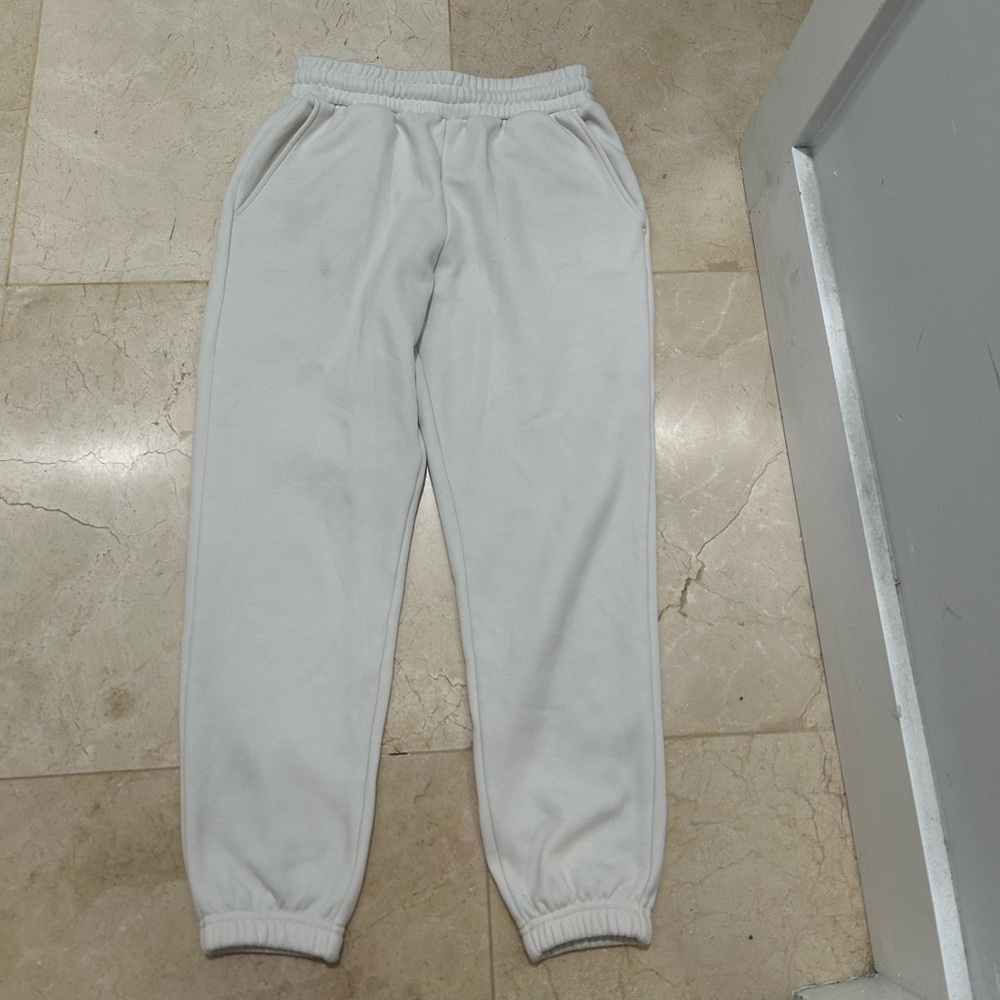 white joggers/sweats
